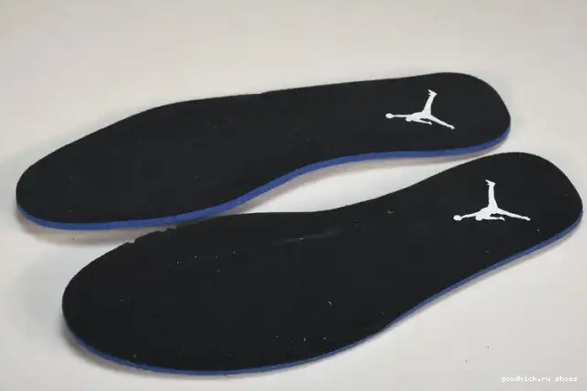 Retro 4 CT8527-018 Game Black Jordan Royal 0515